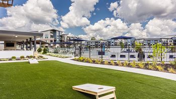 Pet Play Area at Upper Vue Flats, Dublin, OH